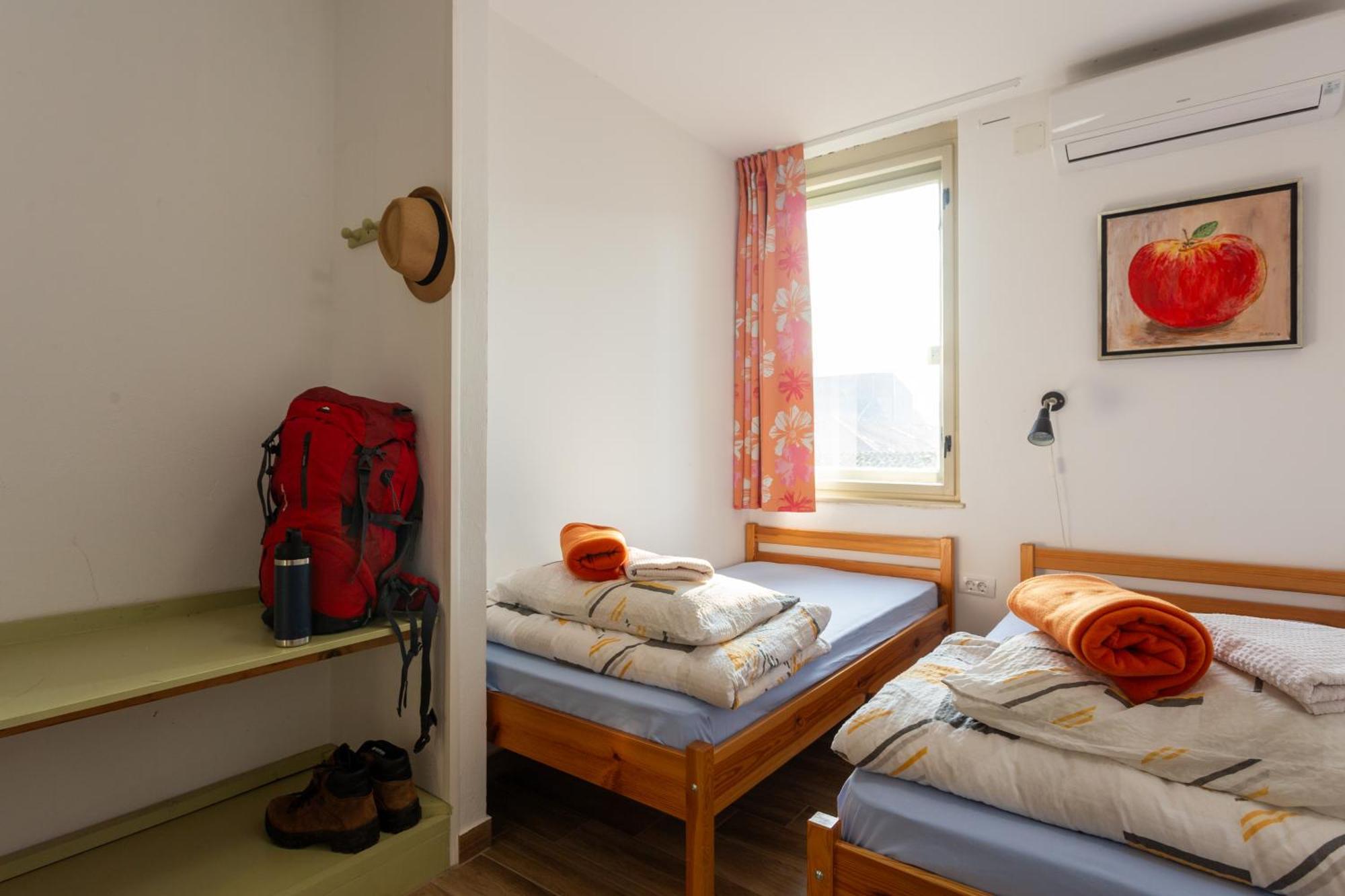 Yapka Rooms 托尔明 外观 照片